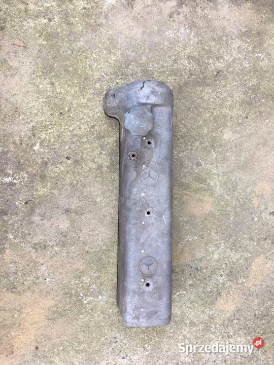 Mercedes W111 pokrywa zaworu Osieczna