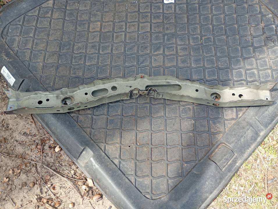 pas przedni toyota auris II mazowieckie Stojadła