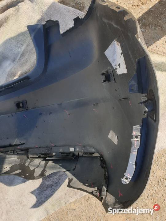 Zderzak tył Opel Astra hatchback J z czujnikiem Części małopolskie Kozłów