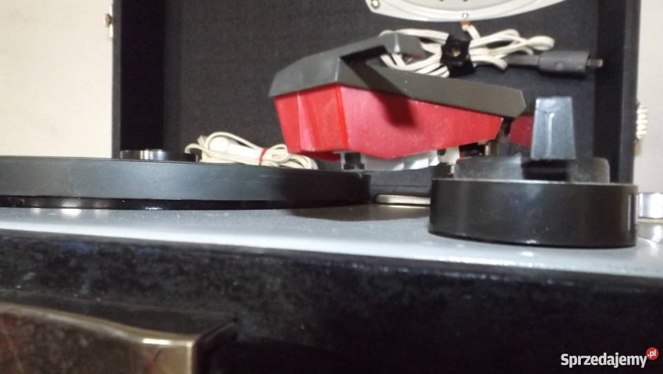 Gramofon walizkowy Unitra Fonica WG 550 Grodziczno