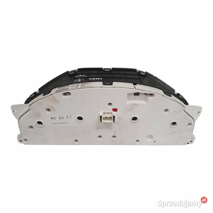 LICZNIK ZEGARY 30682272 Volvo V70 II 20 24 25 T
