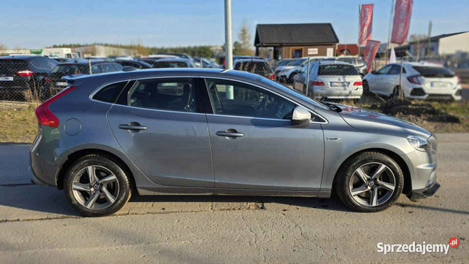 Volvo V40 R DESIGN duza navi camera cofania II komputer pokładowy Lębork