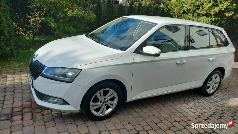 koda Fabia Rezerwacja 10 MPILPG Fabryczne Landi gniazdo AUX