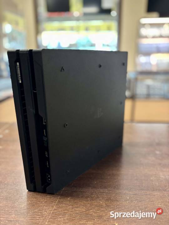Konsola Sony PlayStation 4 Pro 1 TB Pad Elbląg sprzedam