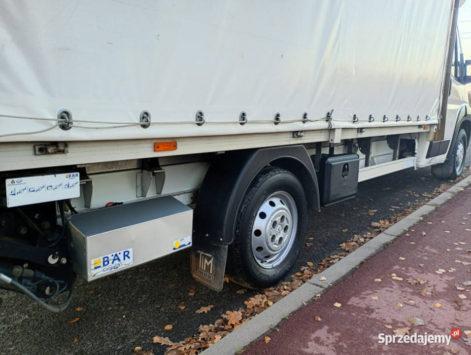 Peugeot Boxer windakrajówka REJ 2020 śląskie Chełm Śląski