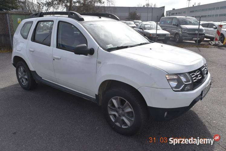 DACIA DUSTER 2017 146100 ccm 109 Warszawa