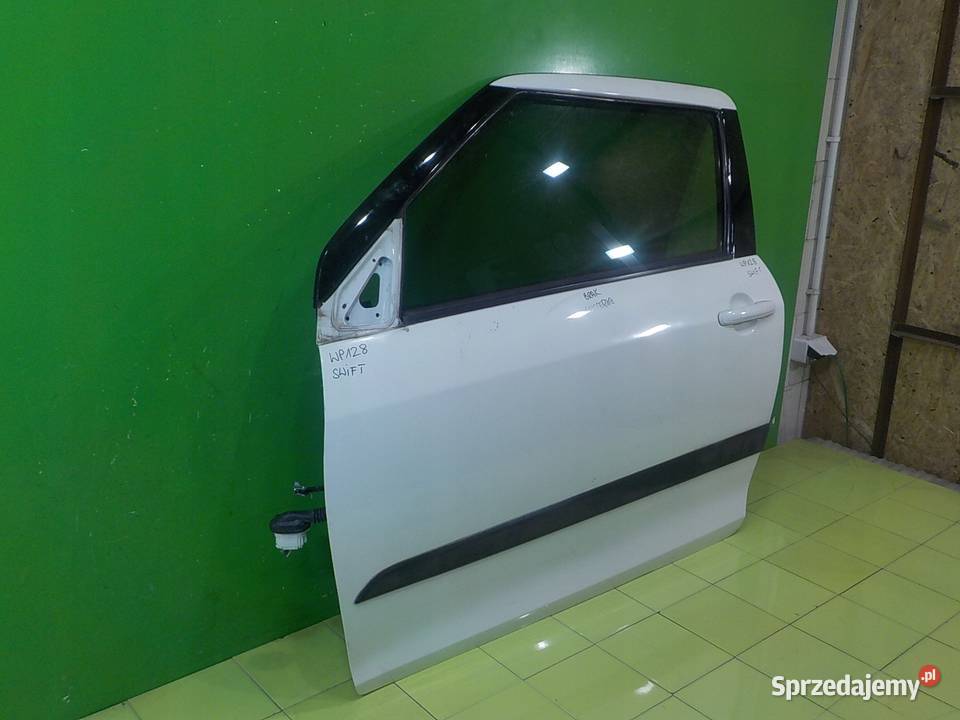 SUZUKI SWIFT 12B MK7 III LIFT 15r 3D drzwi lewe osobowe Suków sprzedam