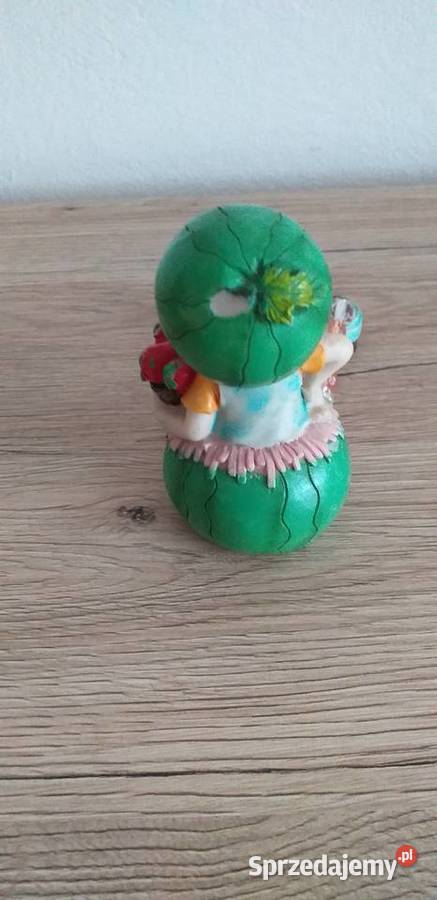 Laleczka siedząca Niemcy Porcelana i szkło łódzkie sprzedam