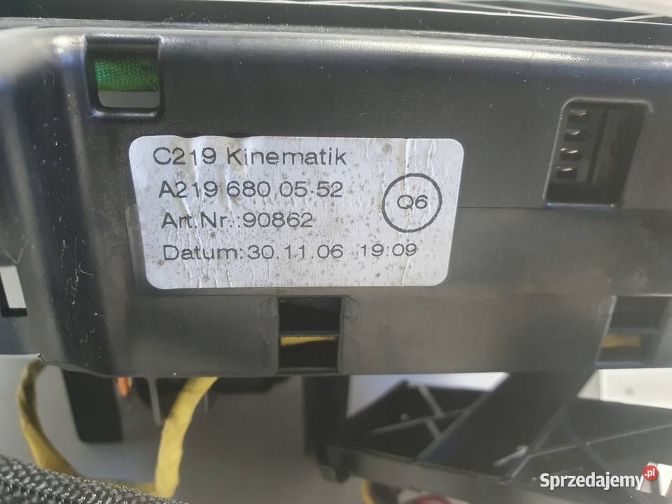 Mercedes CLS C219 W219 PANEL KONSOLI ŚRODKOWEK Rudka
