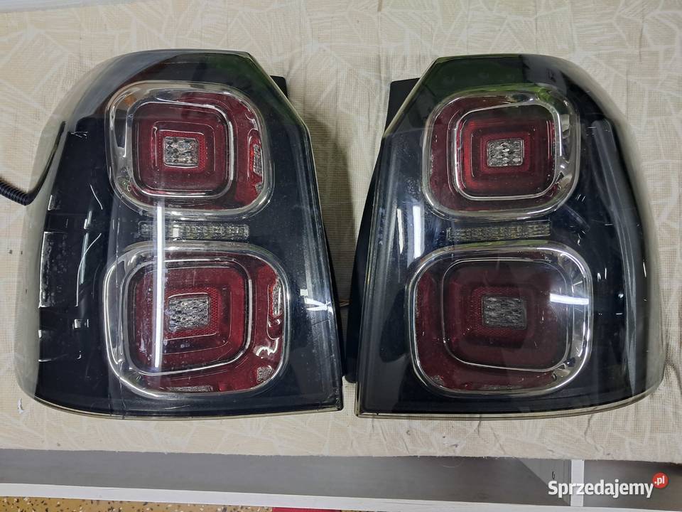 sprzedam nowe tylne lampy led do LAND ROVER Sandomierz