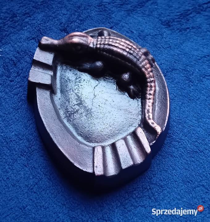 Popielniczka z krokodylem CCCP lata 60e 70e Koźminek sprzedam