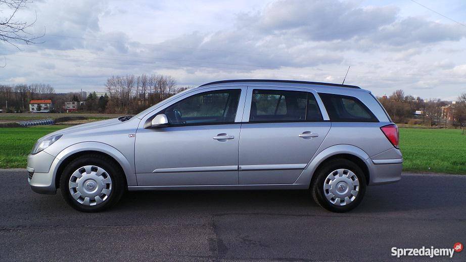 Opel Astra srebrny Astra