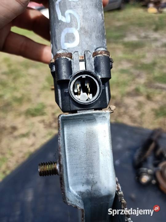 mechanizm podnoszenia szyby lewy przód renault osobowe Szczecin