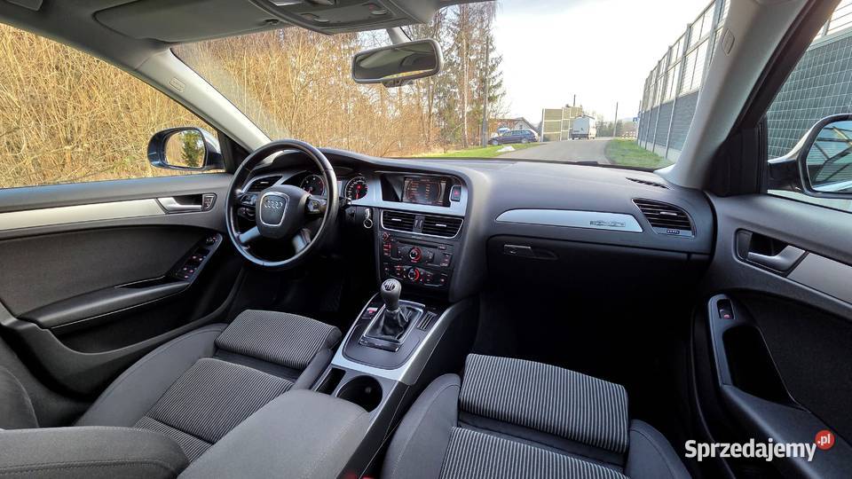 AUDI A4 B8 20TDI 170 CR 2009r QUATTRO