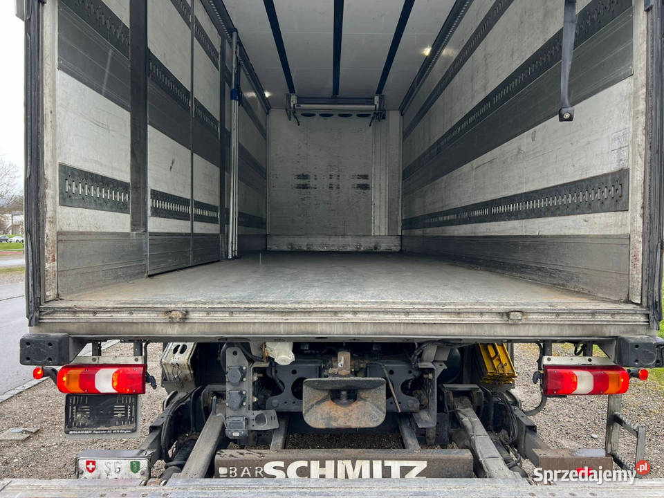 Chlodnia Mercedes Rok produkcji 2015 Warszawa