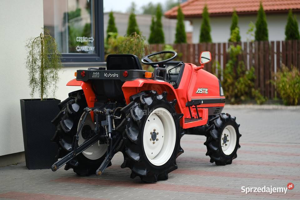 Kubota Aste A175 4x4 17 Tajęcina