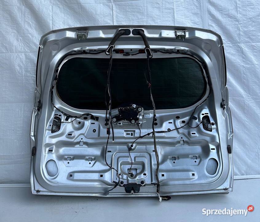FOCUS MK3 LIFT KOMBI KLAPA TYŁ BAGAŻNIKA