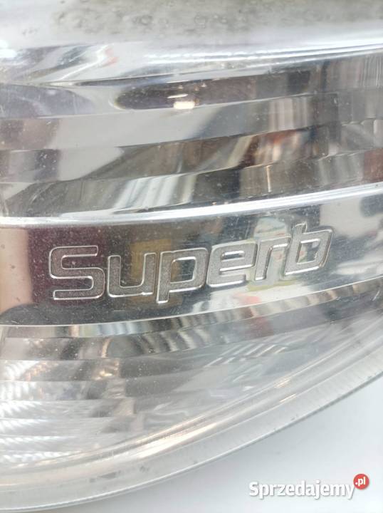 LAMPA PRZÓD LEWA EUROPA 3T1941015D Skoda Superb