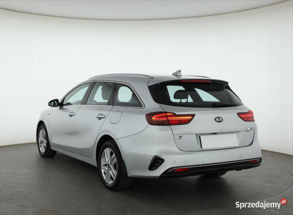 Kia Ceed 16 CRDi MHEV automatyczna Piaseczno