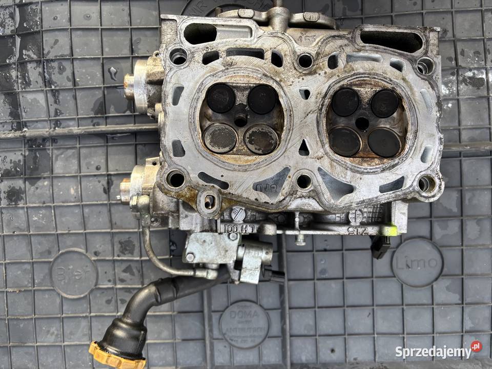 Głowice silnika Subaru EL15 komplet oryginał
