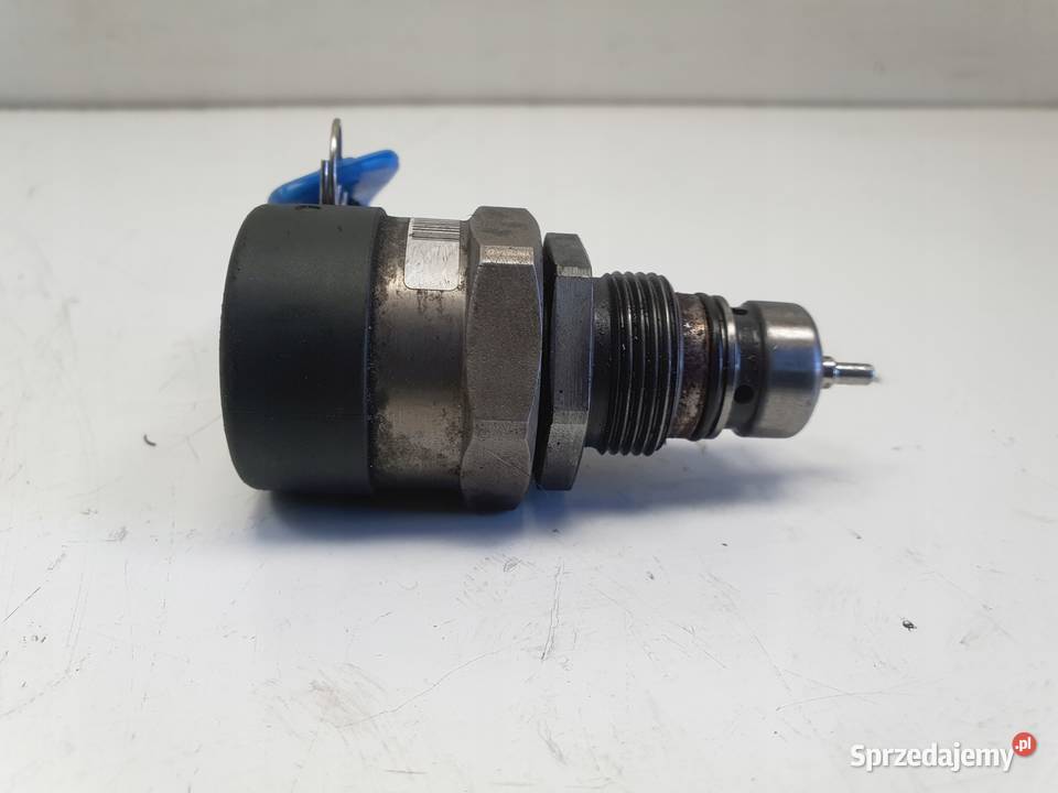 Volvo V70 III XC70 II 24 D5 CZUJNIK PALIWA zawór Chełm