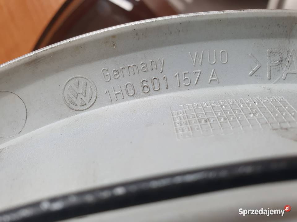 RANT KOŁPAK OSŁONA KOŁA R14 1H0601157A Dobre Miasto