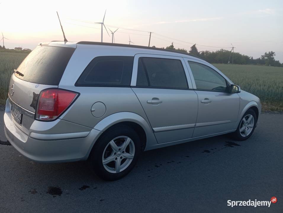 Astra H kombi welurowa tapicerka Nowy Zbrachlin