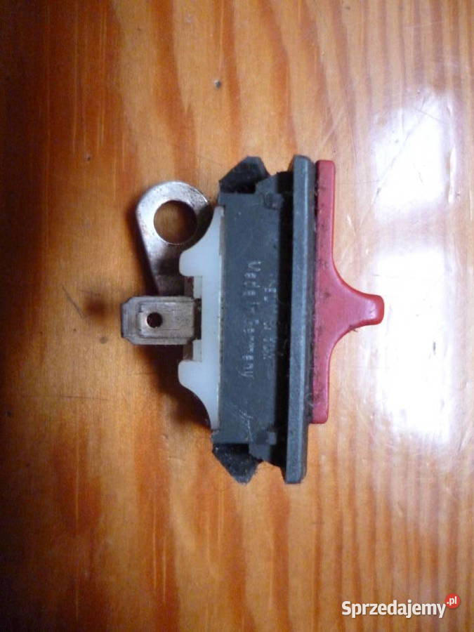 Piła spalinowa Husqvarna 137 przełącznik zapłonu