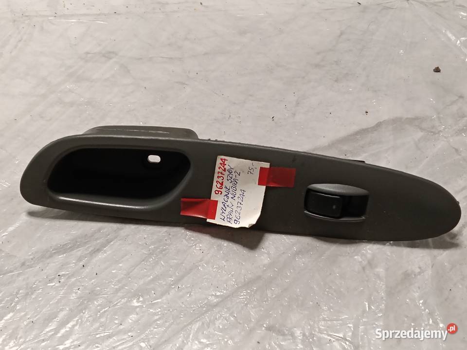 Włącznik szyby elektrycznej Daewoo Nubira II