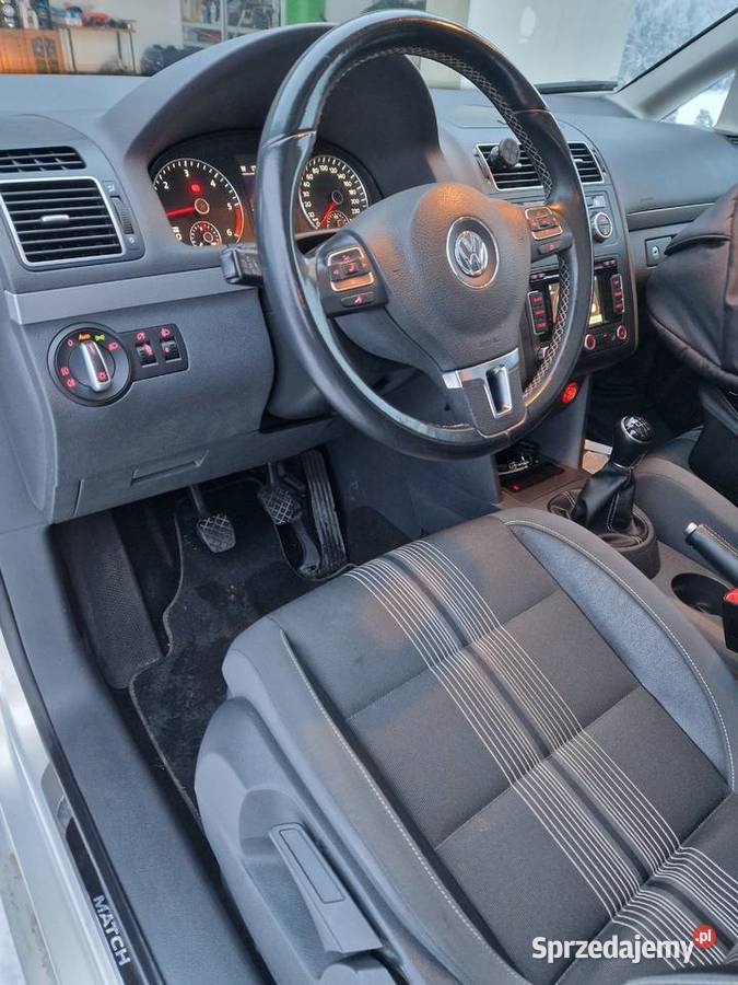 Volkswagen Touran 16 tdi 105 wersja MATCH Sawin