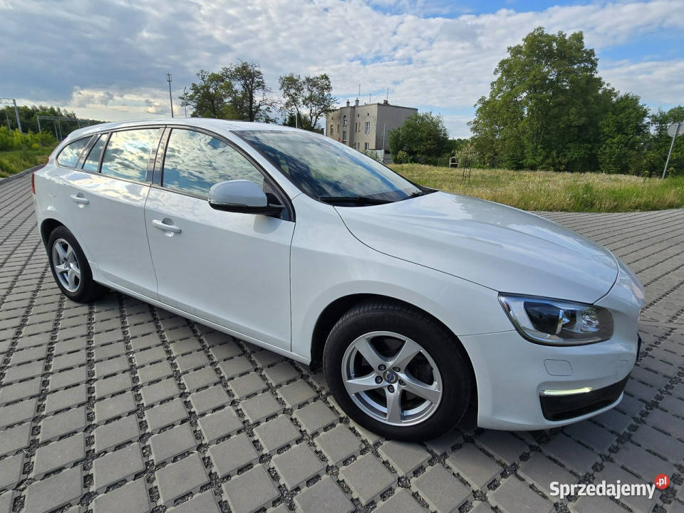 Volvo V60 POLARDYNAMIC GEARTRONIC Full 1969cm3 Więcławice Stare