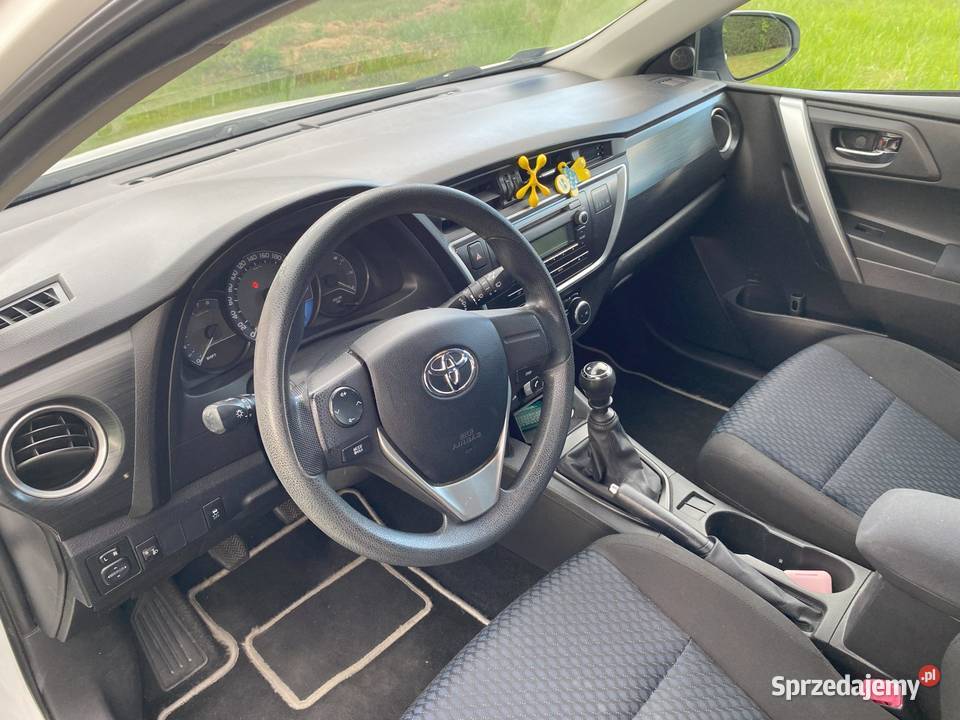 Toyota Auris 133 VVTi Life 2014 Salon Polska Kłodzko
