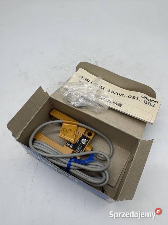 Omron E3SGS3B4 Czujnik fotoelektryczny