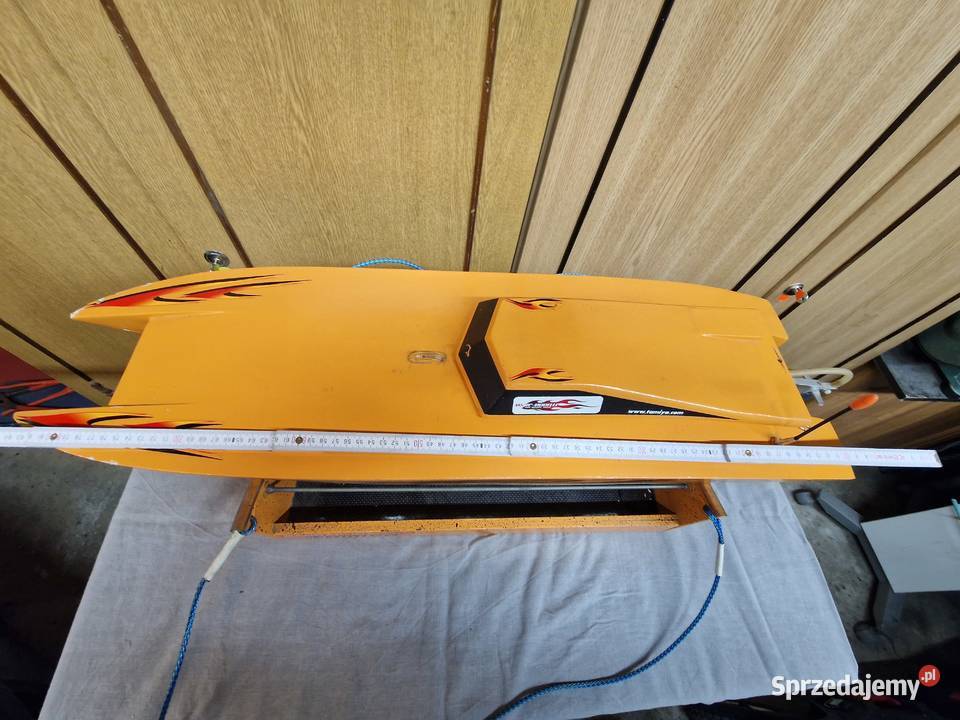 Łódź Wyścigowa Z Napędem Elektrycznym Pozostałe Szczebrzeszyn