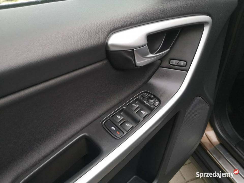 Volvo XC 60 24 D 163 Klimatr Parktr Tempomat immobilizer Strzegom