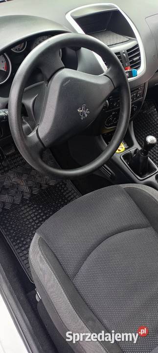 Zadbane Peugeot 206 2011 14 Benzyna Niski dolnośląskie Wrocław sprzedam