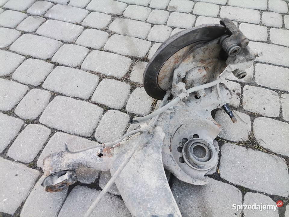 BELKA TYŁ TYLNA TOYOTA YARIS I HB Rok produkcji 2000 Nowy Sącz