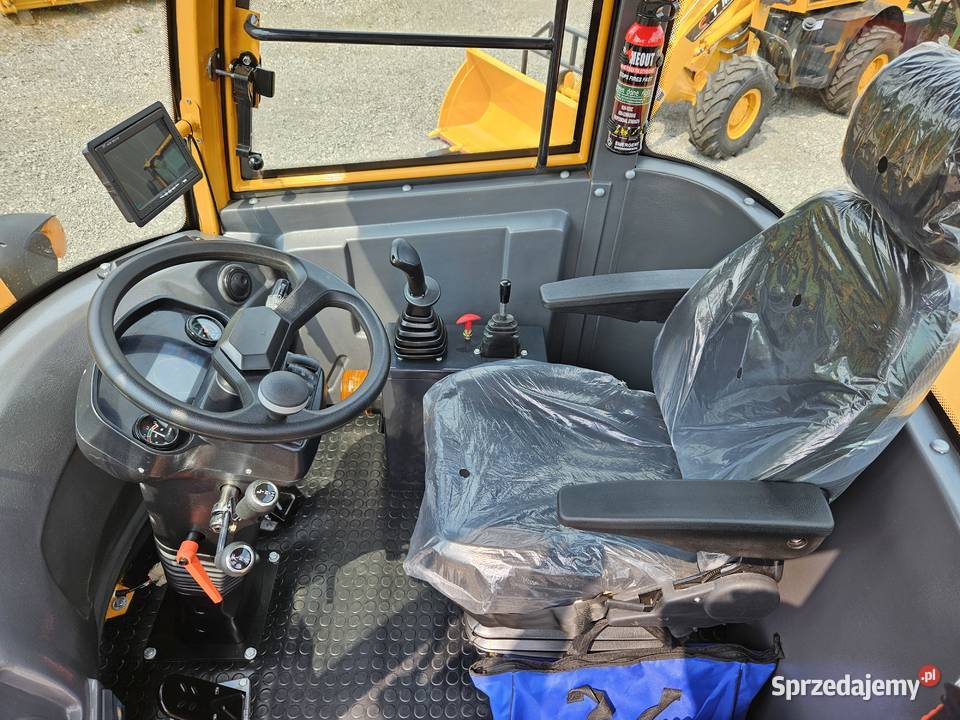 CTM 930 nowa ładowarka kołowa CTM 90 5000 Ładowacze czołowe Parczew sprzedam