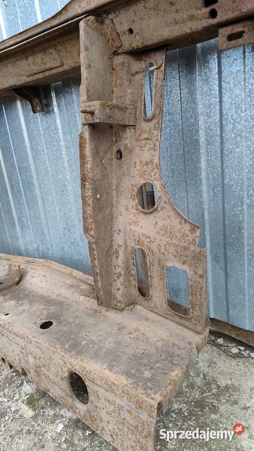 Fiat 132 pas przedni Radom