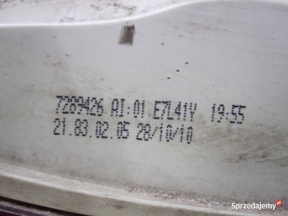 BMW E90 LIFT 10r lampa prawa tył 7289426 Kielce