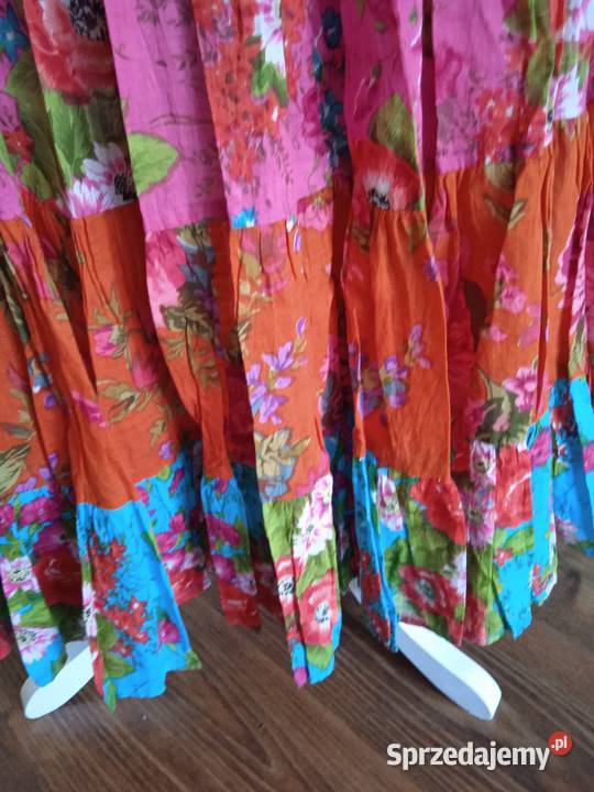 FALBANIASTA KWIECISTA SPÓDNICZKA WIĄZANA