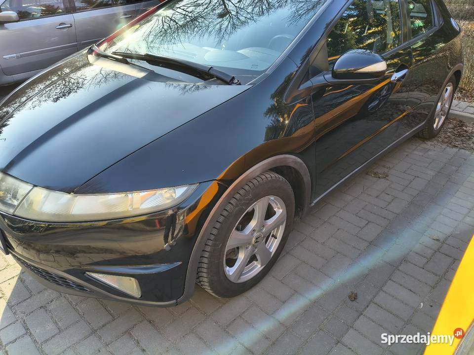 Sprzedam Honda Civic Ufo VIII 2009 14 benzyna 4/5 Łęczna