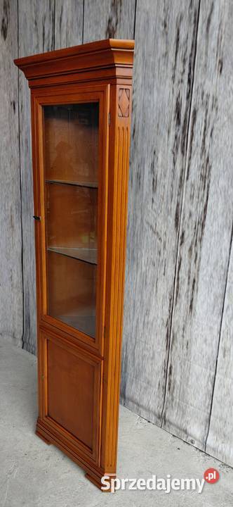 ładna przeszklona witryna narożnikowa SELVA 308