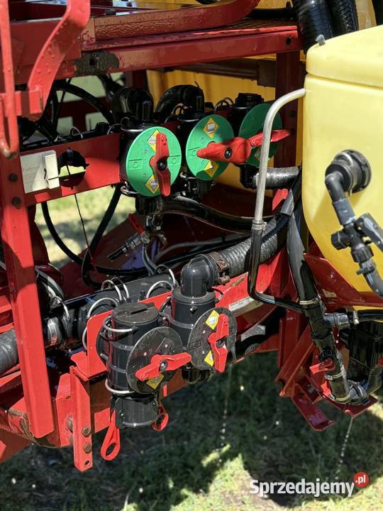 Opryskiwacz hardi 2400l belka 21 Knyszyn