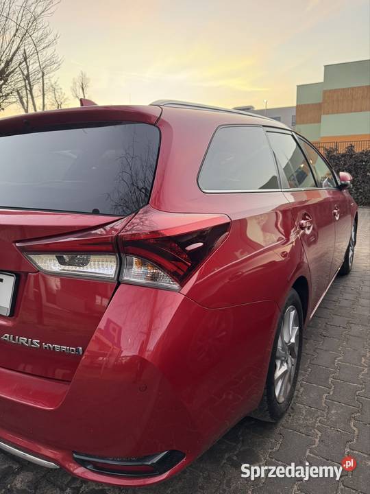 Bezwypadkowy serwisowany ASO bogate wyposażenie isofix Auris