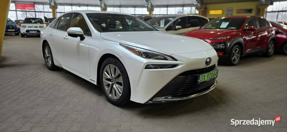 Toyota Mirai OPIS W podanej roczna gwarancja immobilizer Mirai Mysłowice sprzedam