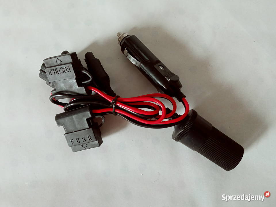 Rozgałęziacz samochodowy wielofunkcyjny