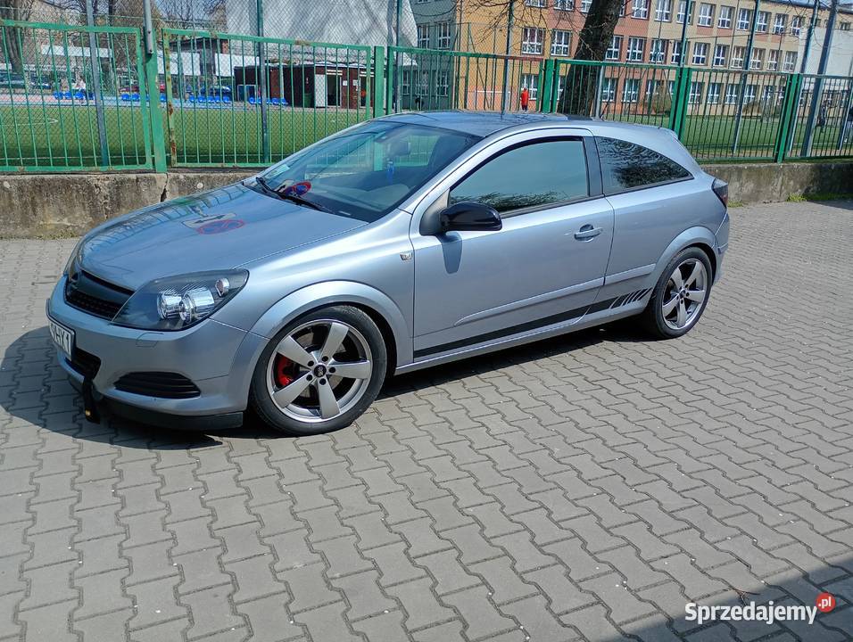 Astra H 180 19cdti świeże OC samochód prywatny 180KM Astra Racibórz
