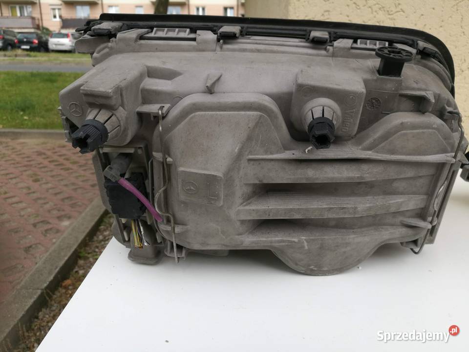 Reflektor prawy lewy w202 Mercedes c klasa 9397 Szczecin