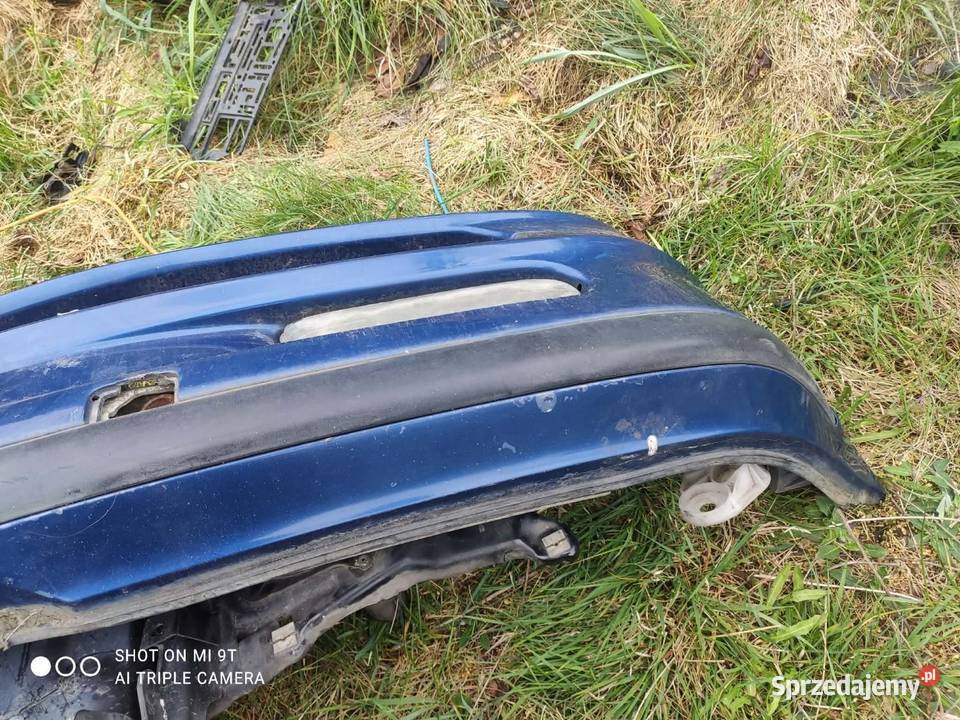 BMW E46 320 136 części lampy alternator zderzak Rok produkcji 2000 Bolesławiec